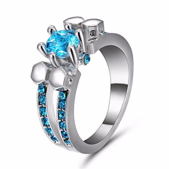 (SOLD-m) Aquamarine 18K White Gold Filled Ring - Picture 2 of 2